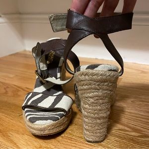 Michael Kors sz 6 wedges